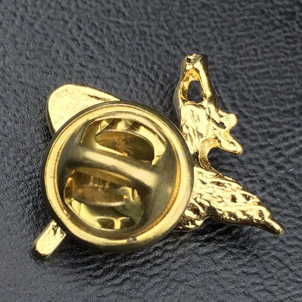 Angel With Golf Club Gold Tone Vintage Pin Brooch